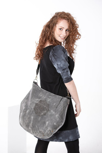 Torebka skórzana z wypalaną mandalą