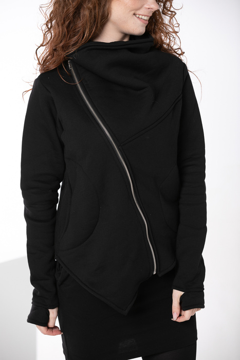 Bluza asymetryczna czarna, marynarka bawełniana czarna na zamek, krótka bluza damska ,zamek na boku bluza damska z dzianiny polskiej , produkt polski