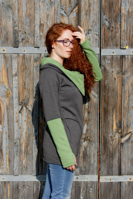 Bluza damska asymetryczna , duża stójka, duże kieszenie , damski krótki płaszcz Szaro zielona bluza na zamek, Handmade, Szyte na wymiar