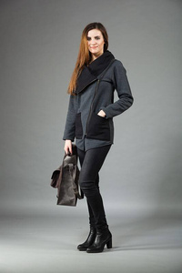 Bluza asymetryczna , bluza na zamek , kurtka asymetryczna