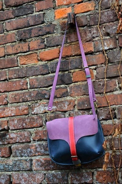 Torba skórzana mała listonoszka , miejska torebka