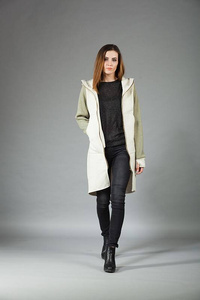 Płaszcz damski , bluza damska długa, bluza na zamek , bluza z kapturem 