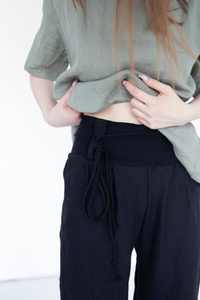 Spodnie lniane szerokie wygodne i miękkie , czarne lniane spodnie damskie , polski czarny len , polski projektant