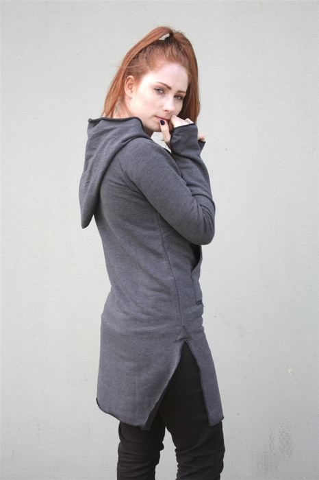 Bluza długa z kapturem w szpic , szara długa tunika kangurek, bluza z kieszenią