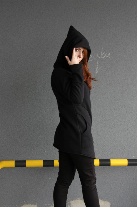 Bluza damska długa z kapturem w szpic, gotycki styl, damski krótki płaszcz na zamek