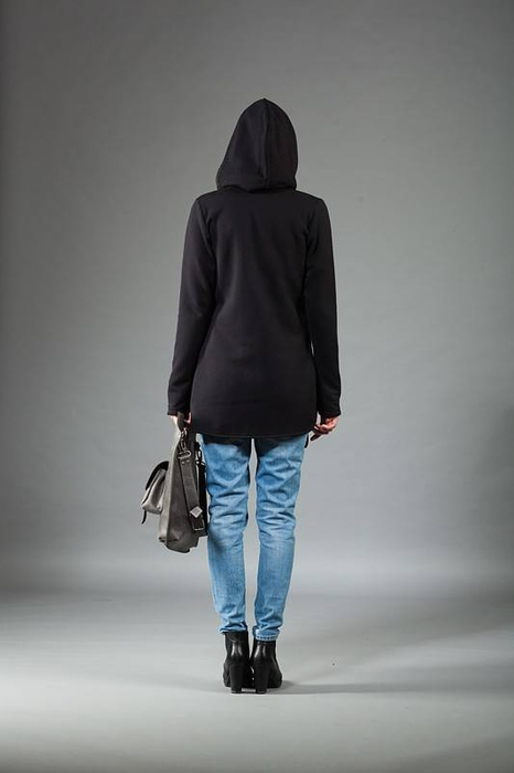 Bluza Basanti, czarna bluza kopertowa , długa czarna