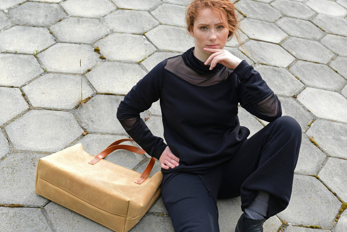 Elegancka Bluza damska czarna