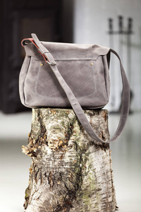 Torba skórzana, ręcznie robiona skórzana aktówka, listonoszka kolorowa unisex