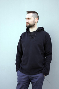 Bluza męska bawełniana z kapturem i wiązaniem pod szyją , luźna bluza męska czarna duże rozmiary