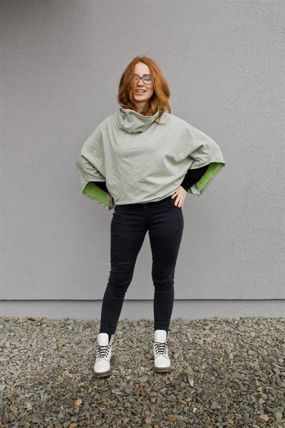 Narzutka , bluza dzianinowa , bluza nietoperz , ponczo