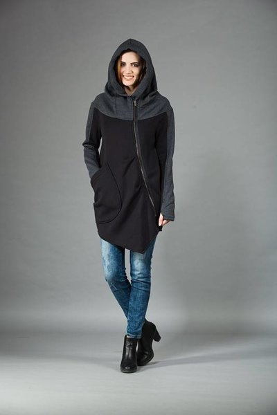 Bluza z zamkiem na ukos, Asymetryczna płaszcz damski