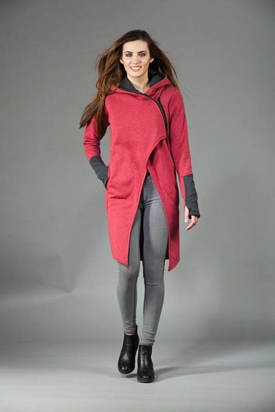 Płaszczyk Asmi, Bawełna, Polska marka, długa bluza malinowa,
