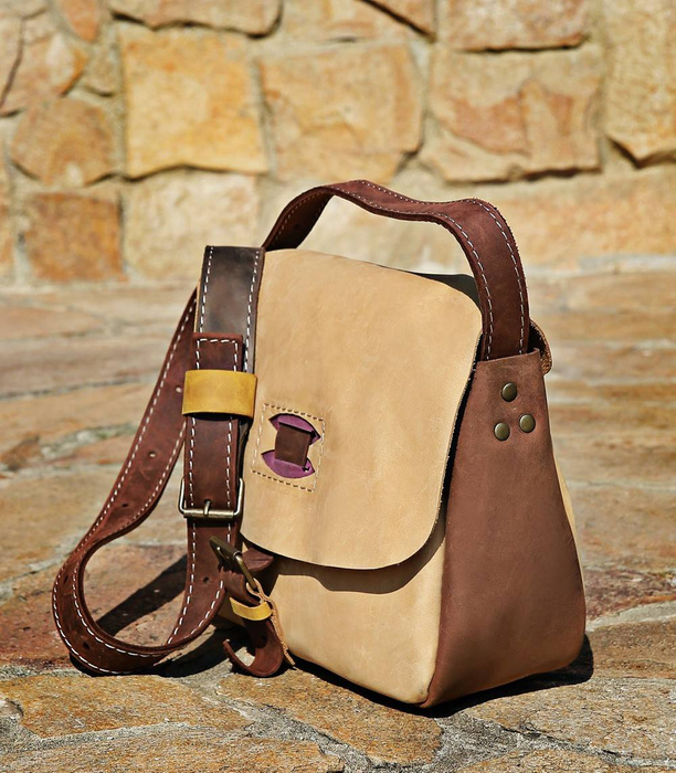 Torebka skórzana ręcznie robiona, mała listonoszka, torebka na ramię