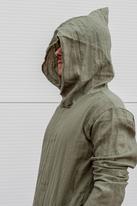 Tunika męska lniana z kapturem Polska produkcja , lniana bluza męska, męska tunika , kangurek męski z lnu , koszula męska na lato z lnu , polski projektant