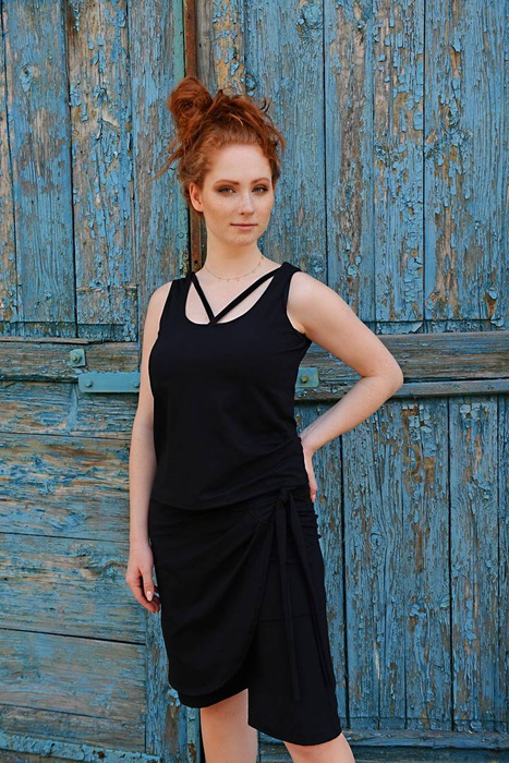 Top czarny seksowny, bluzak , koszulka czarna bawełniana