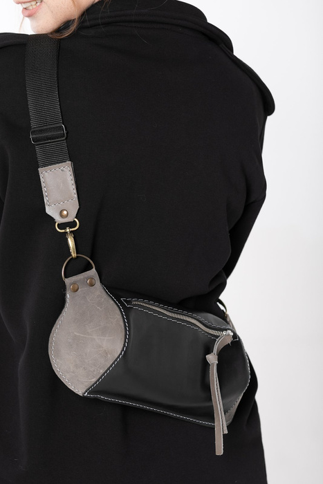 Torebka skórzana z wypalaną mandalą