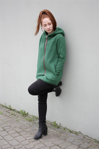 Zielona bluza zapinana na boku, luźna bluza damska, Polski produkt handmade