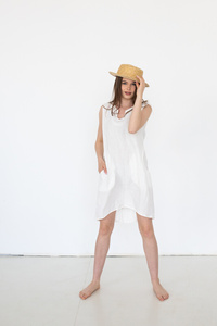 Sukienka lniana , len polski, manufaktura, sukienka z lnu , luźna jasna lniana sukienka polski projektant