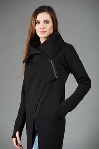 Płaszcz ze stójką, Hand made projekty, Polska marka, długa czarna bluza