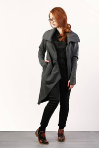 Bluza z asymetrycznym zamkiem, szara bluza na jeden bok