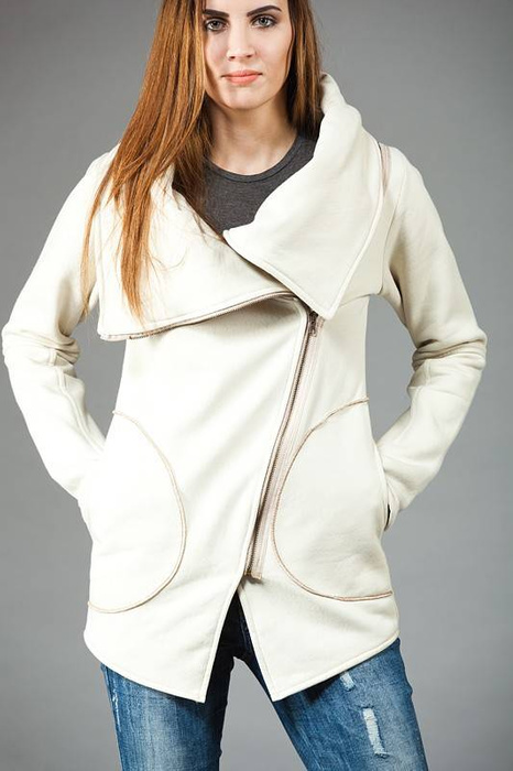Bluza kremowa, asymetryczna bluza damska, polski produkt, bluza ze stójką