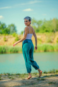 Spodnie lniane szerokie wygodne i miękkie, spodnie z polskiego lnu szyte w Polsce , polska marka , polski produkt, len miekki i naturalny