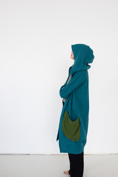 Lniane wdzianko, polski produkt z lnu, płaszcz z kieszeniami len polski, gruby splot miękki len, polski projektant lnianej odzieży