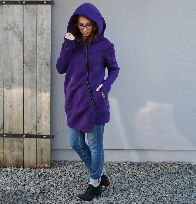 Bluza asymetryczna, płaszcz damski fioletowy