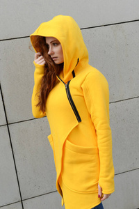 Żółta bluza z kapturem damska, Bluza z kapturem, Asymetryczna bluza, 