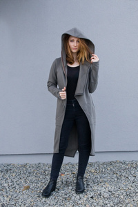 Płaszcz długi bawełniany khaki, Polski projektant, Polska bawełna, Rękodziało