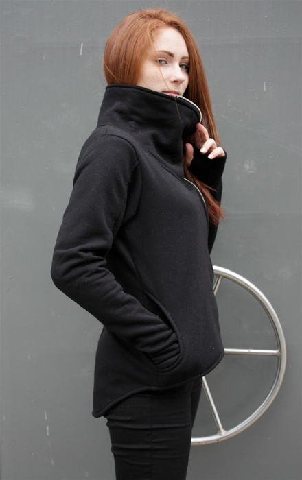 Bluza czarna damska krótka , sportowa czarna bluza , bluza czarna na zamek ze stójką