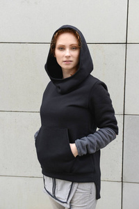 Bluza damska, kangurek czarny damski