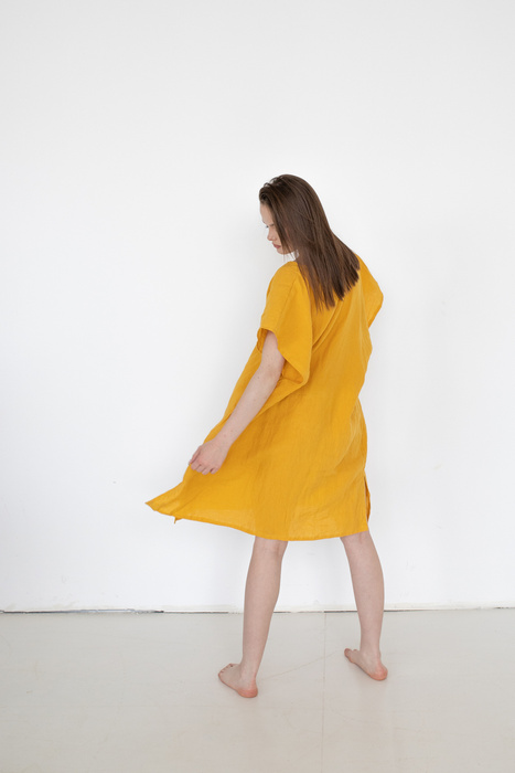 Sukienka plazowa, tunika lniana luźna.polski len, polska produkcja, polski producent, żółta sukienka luźna z lnu
