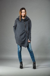 Szara bluza z kapturem, Asymetryczn płaszcz, Handmade