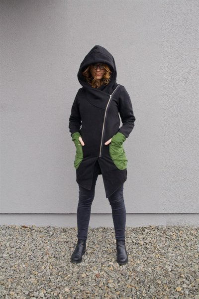 Bluza Ragini Long, Bluza czarna z zielonymi kieszeniami, Hand made