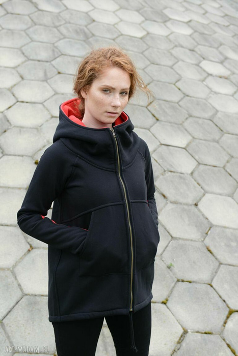 Czarna bluza z kapturem, polski produkt, polski projektant, płaszczobluza damska, długa bluza z kapturem, Polska marka odzieżowa