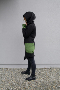 Bluza Ragini Long, Bluza czarna z zielonymi kieszeniami, Hand made