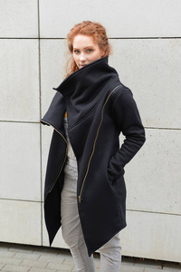 Asymetryczna bluza damska czarna na zamek , płaszcz czarny, bawełniana bluza 