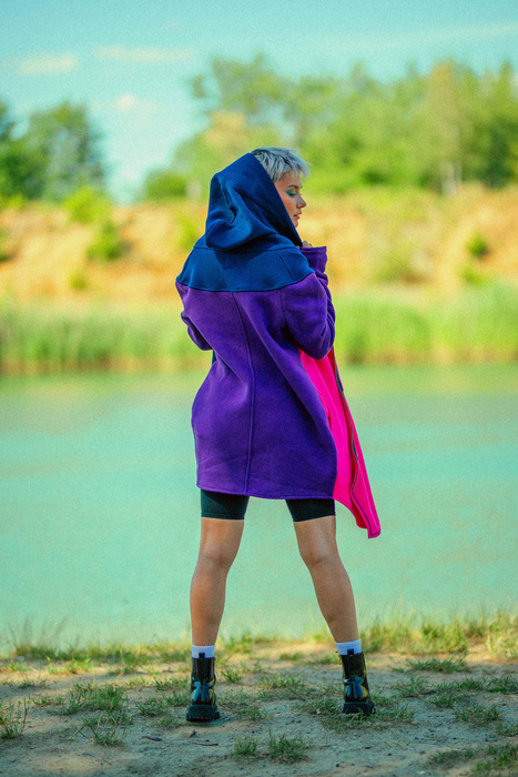 długa bluza kolorowa, asymetryczna, płaszczyk bawełniany kolorowy