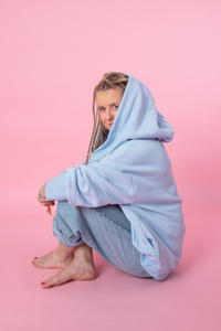 Bluza luźna wygodna z kieszeniami, oversize bluza damska , niebieska bluza damska