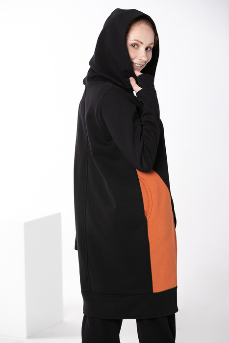 Bluza płaszczyk z dużym kapturem, płaszczobluza damska czarna , kolorowa bluza damska polski projektant, długa bluza z dzianiny