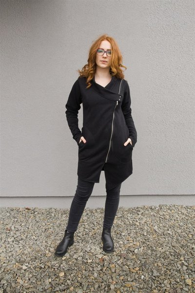 Bluza czarna na zamek, Niebanalna bluza