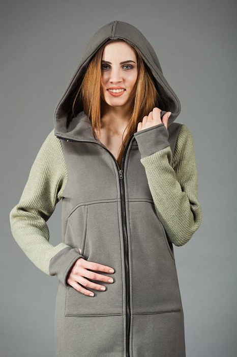 Płaszczyk długi dzianinowy , bluza z kapturem , długa bluza