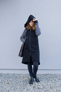 Bluza długa czarna , gotycki płaszcz , czarny trencz, czarna bluza