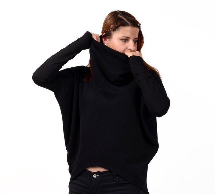 Bluza nietoperz, czarna tunika damska , asymetryczna luźna bluza damska