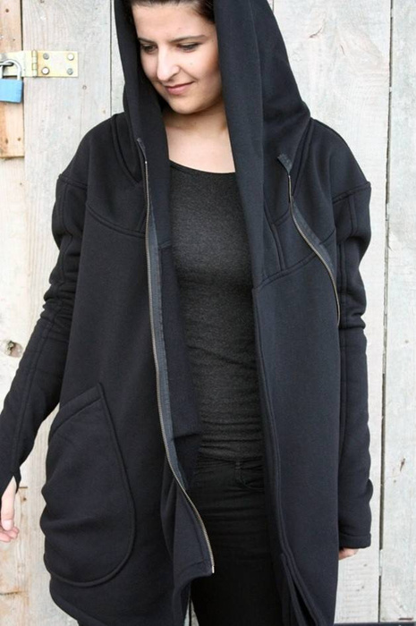 Bluza damska, płaszcz bawełniany, czarna bluza asymetryczna