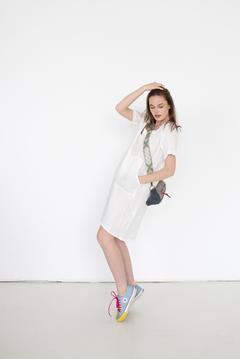 Sukienka letnia lniana , len polski, polska produkcja manufaktura, jasna letnia sukienka z lnu lużna z kieszenią