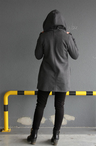 Bluza szara kopertowa , bluza na zamek długa asymetryczna , duży kaptur i wejście na kciuk