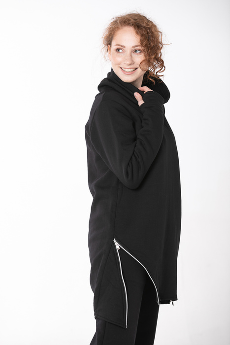 Tunika czarna luźna , bluzka z zamkami , bluza długa czarna damska, bluza ze stójką damska polska dzianina, ciepła długa bluza