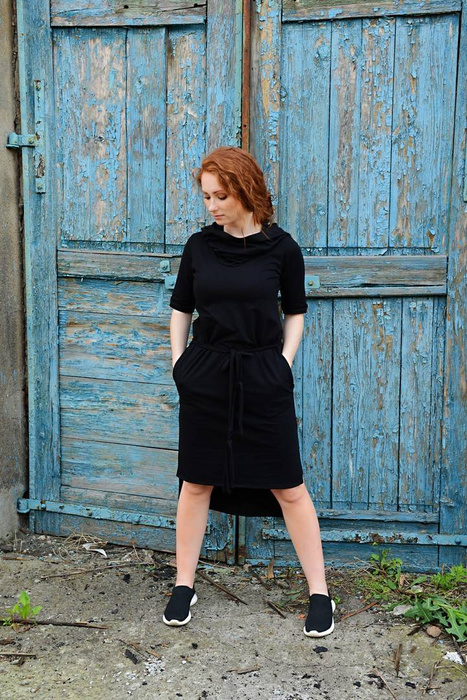 Sukienka czarna bawełniana, asymetryczna mała czarna , sukienka z kapturem